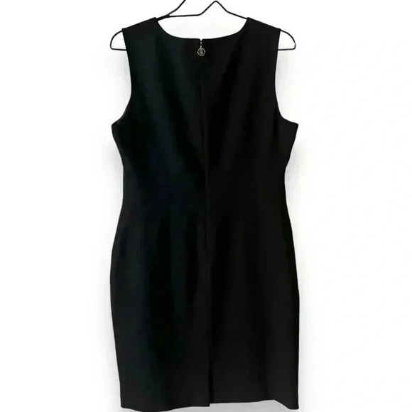 Tommy Hilfiger Size 12 Classic Little Black Dress Sleeveless Fitted Knee Length - Picture 4 of 15